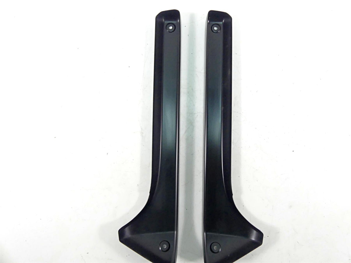 2007 Honda VTX1800 T2 Radiator Side Cover Fairing Set 19043-MCV-N10 {{ shop.shopifyCountryName }} - Mototech271