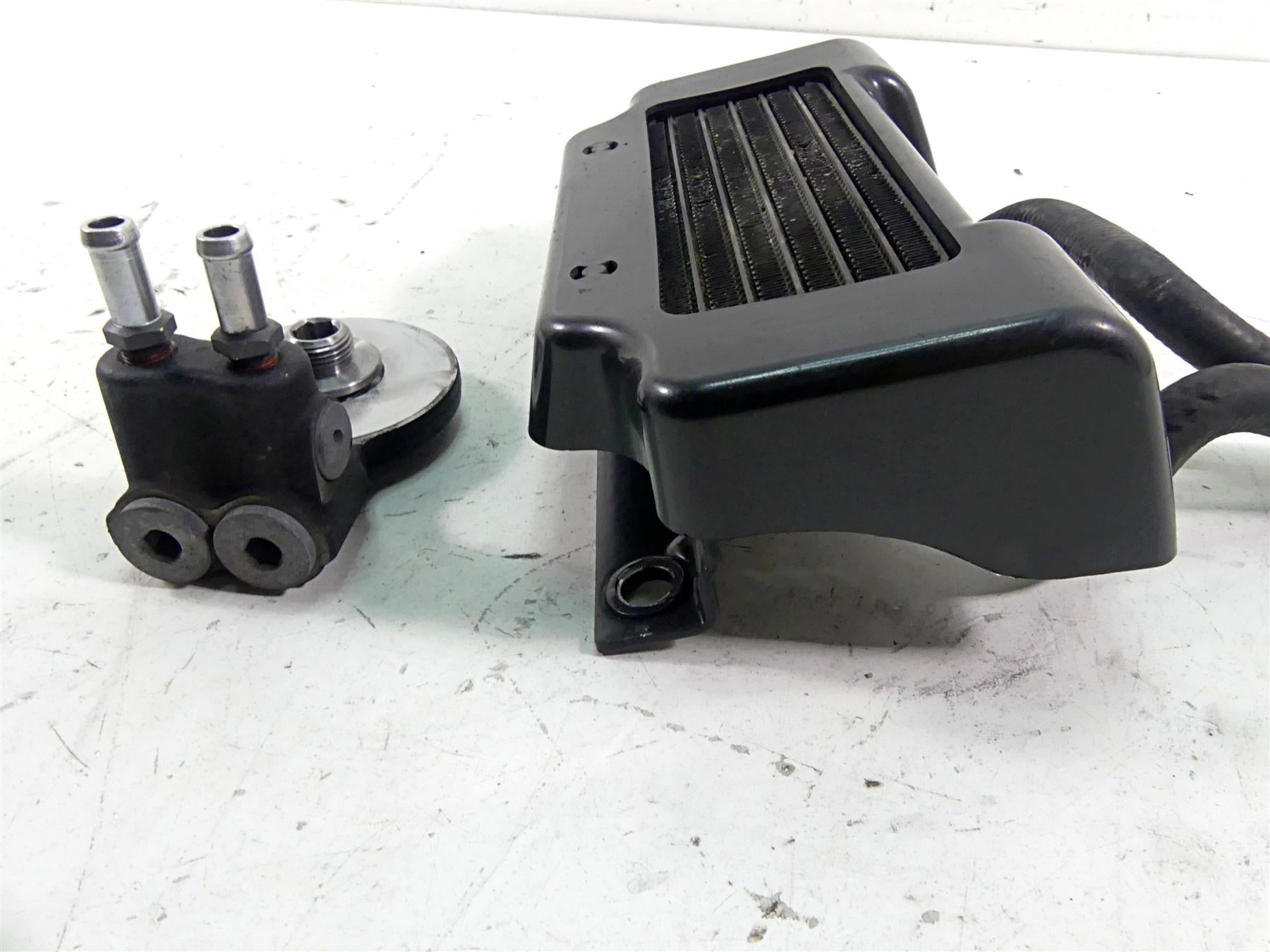 2015 Harley Touring FLHXS Street Glide Oil Cooler & Cover & Flange 63083-11A {{ shop.shopifyCountryName }} - Mototech271