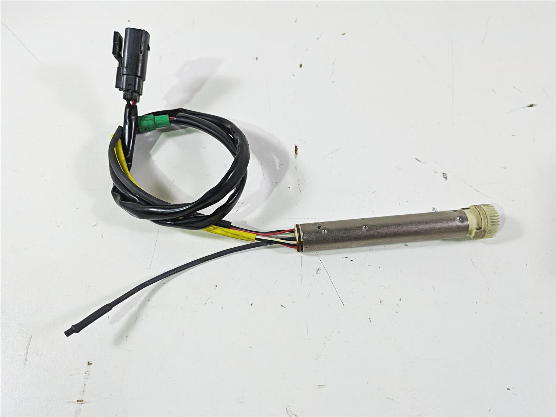 2008 Harley Touring FLHTCU E-Glide 105TH Ride By Wire Throttle Sensor 32305-08A {{ shop.shopifyCountryName }} - Mototech271
