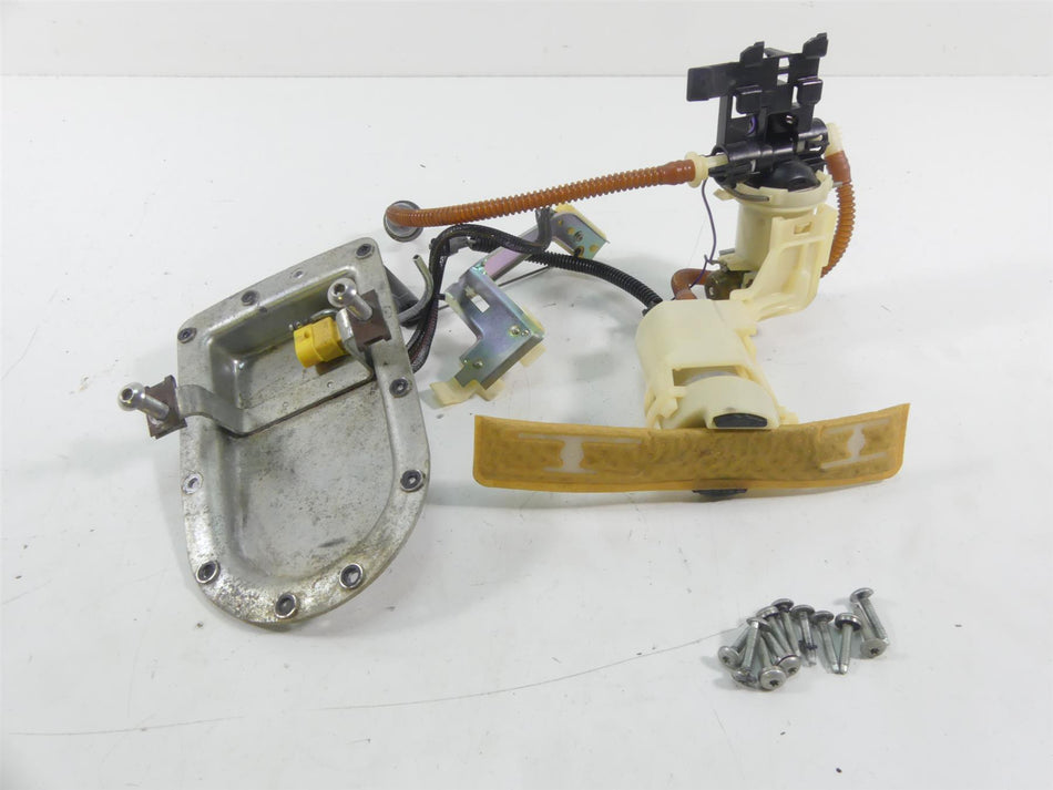 2005 Harley FXDWGI Dyna Wide Glide Fuel Gas Petrol Pump - Tested 75218-04D {{ shop.shopifyCountryName }} - Mototech271