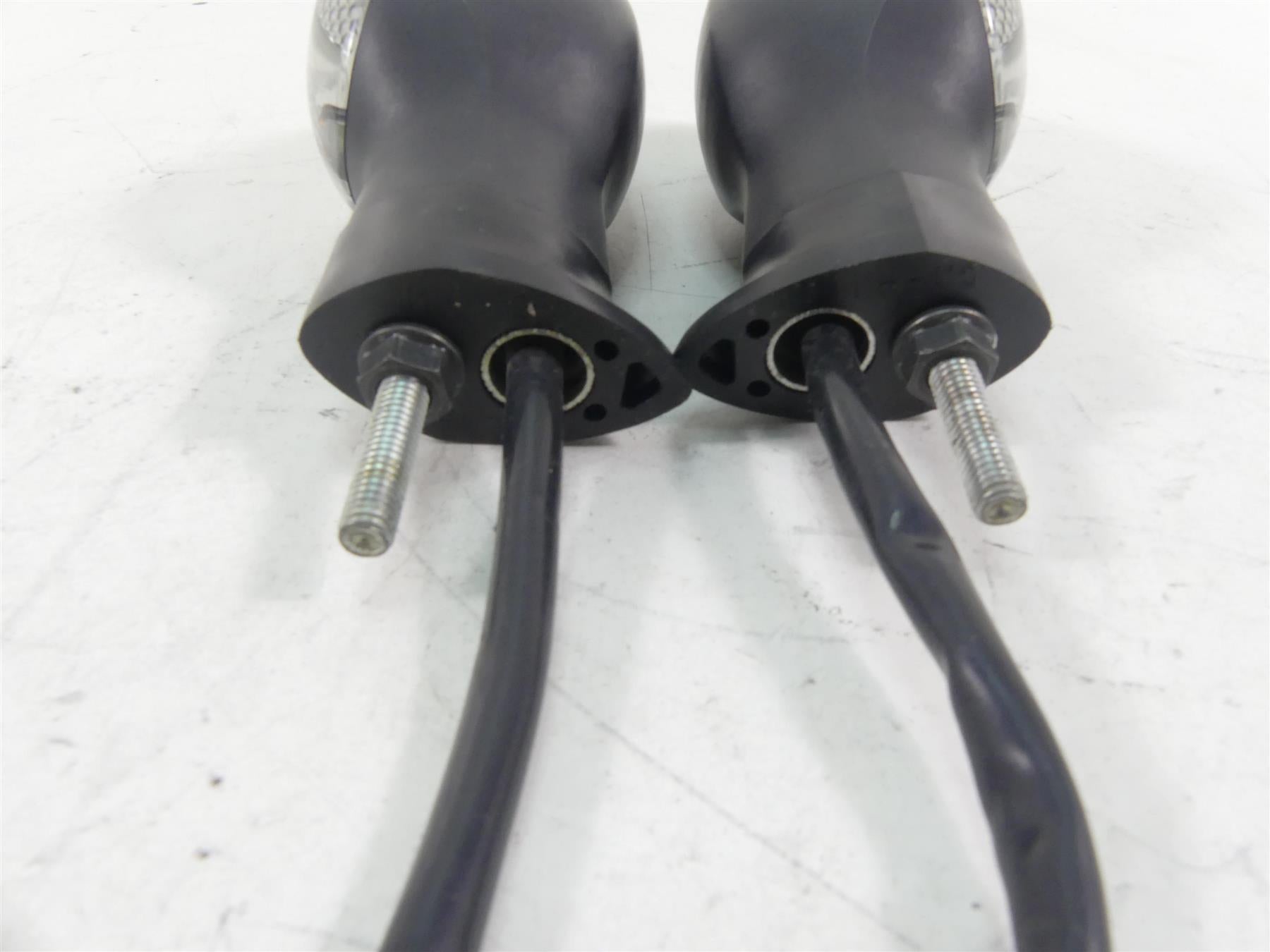 2015 Honda CBR1000 RR SC59 Rear Oem Blinker Turn Signal Set 33600-MFL-694 {{ shop.shopifyCountryName }} - Mototech271