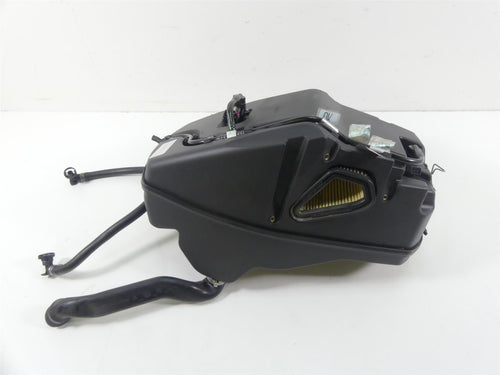 2010 Ducati Streetfighter 1098 S Air Box Cleaner Breather & Injectors 44211393B | Mototech271