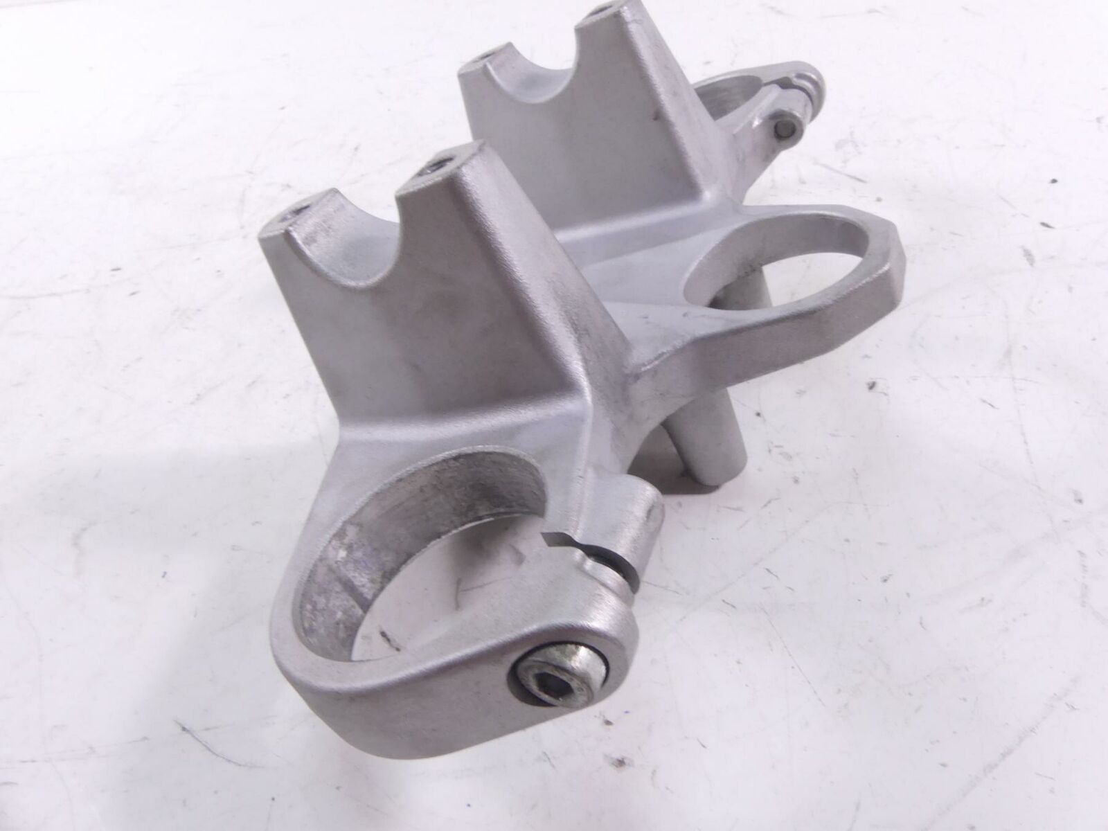2012 Yamaha XT1200 Super Tenere Upper Triple Tree Clamp 50mm 23P-27440-00-00 {{ shop.shopifyCountryName }} - Mototech271