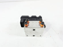 Load image into Gallery viewer, 2008 Harley Touring FLHTP Electra Glide Abs Brake Pump Unit Module 40688-08 | Mototech271
