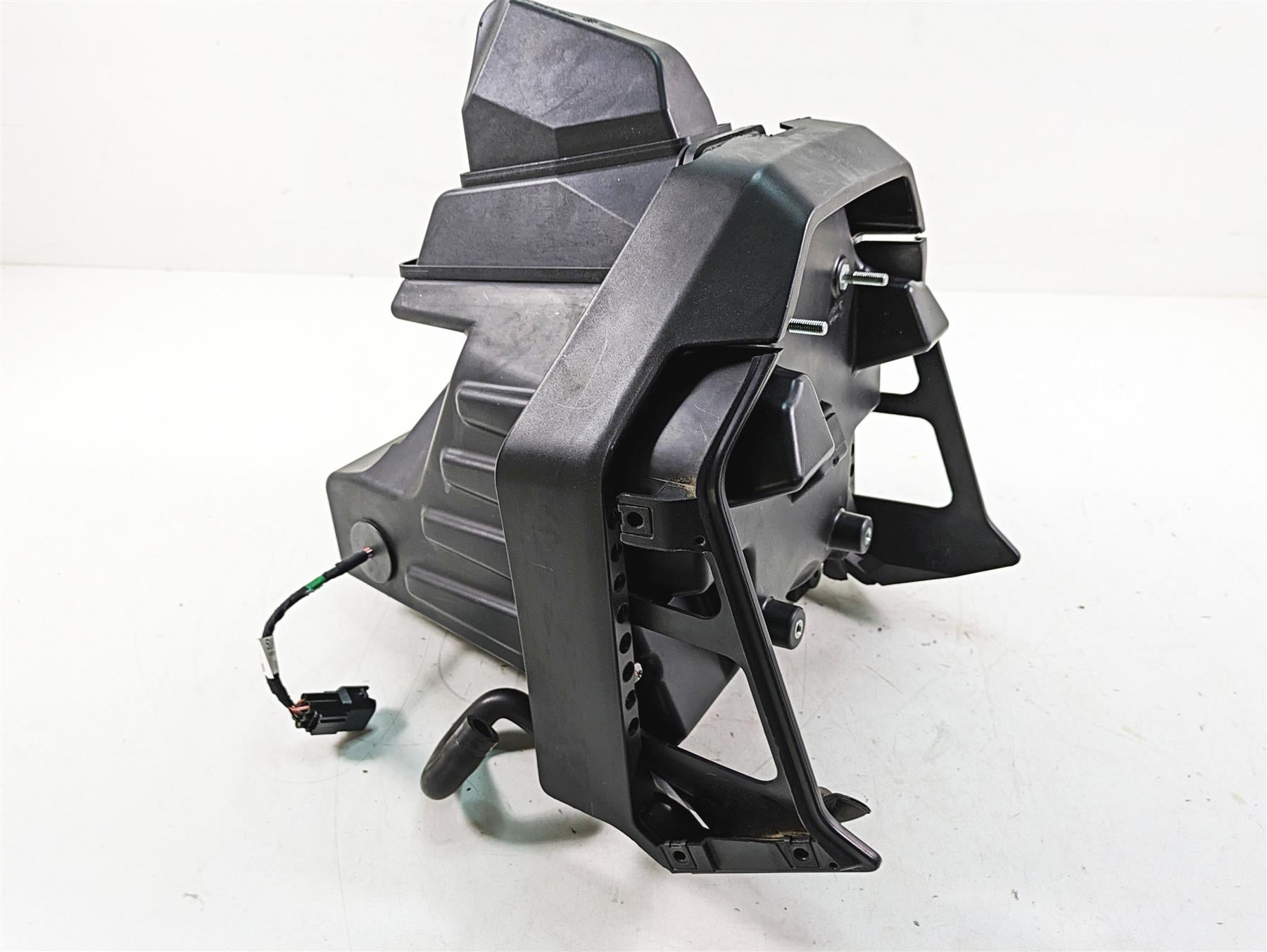 2020 Ducati Scrambler 1100 Sport Pro Air Box Cleaner Breather Filter 44218981D {{ shop.shopifyCountryName }} - Mototech271
