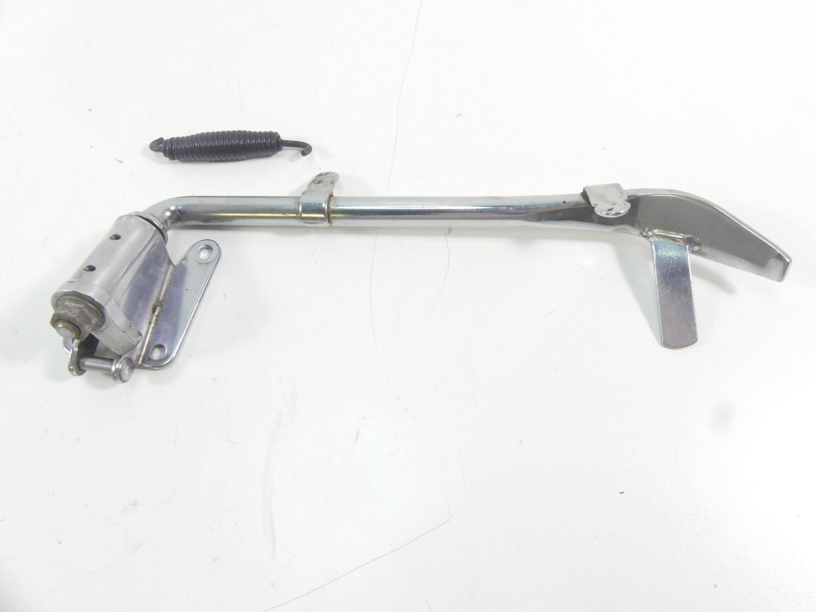2006 Harley Touring FLHCU SE CVO Kickstand Side Kick Jiffy Stand  50075-91A