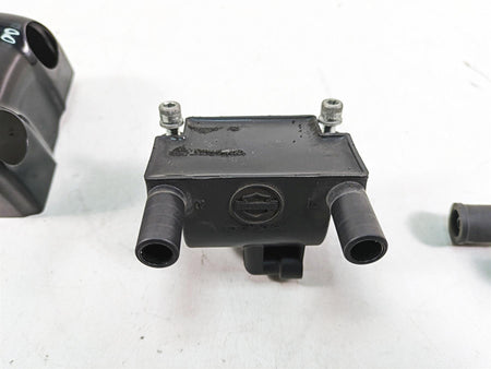 2009 Harley Softail FLSTSB Cross Bones Ignition Coil & Cover 31696-07A {{ shop.shopifyCountryName }} - Mototech271