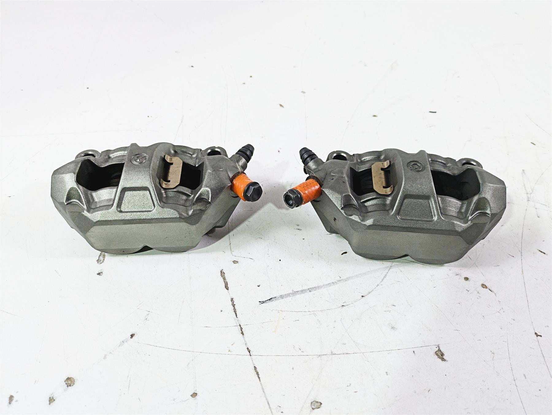 2015 Ducati Panigale 1299 S Front Brake Caliper Set Brembo 100mm 61041371A {{ shop.shopifyCountryName }} - Mototech271