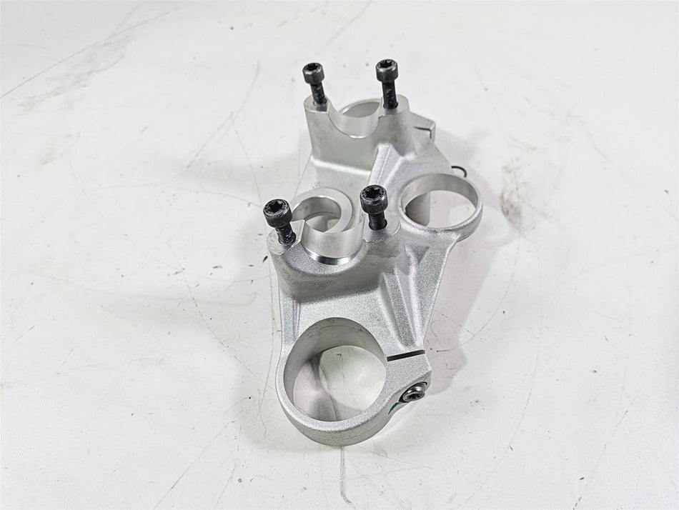 2016 BMW R1200RS K54 Upper Triple Tree Steering Clamp 31428525324 {{ shop.shopifyCountryName }} - Mototech271