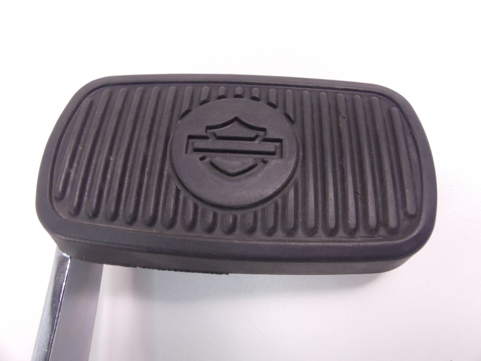 2009 Harley Touring FLHTCU Electra Glide Brake Pedal Lever & Mount 50518-09 {{ shop.shopifyCountryName }} - Mototech271