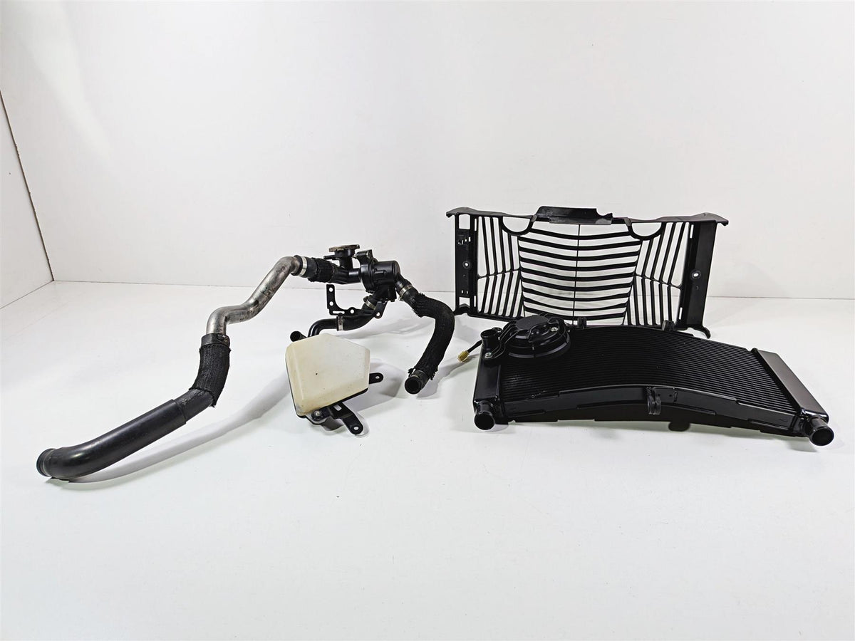 2009 Yamaha VMX17 V-Max 1700 Upper Radiator Fan Cover Hoses Set 2S3-12461-09-00-Mototech271