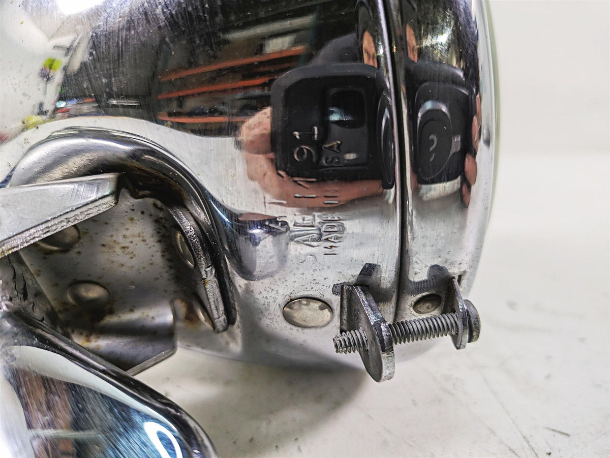2007 Harley Sportster XL1200 C Headlight Head Light & Mount 5-3/4" 69681-07B {{ shop.shopifyCountryName }} - Mototech271