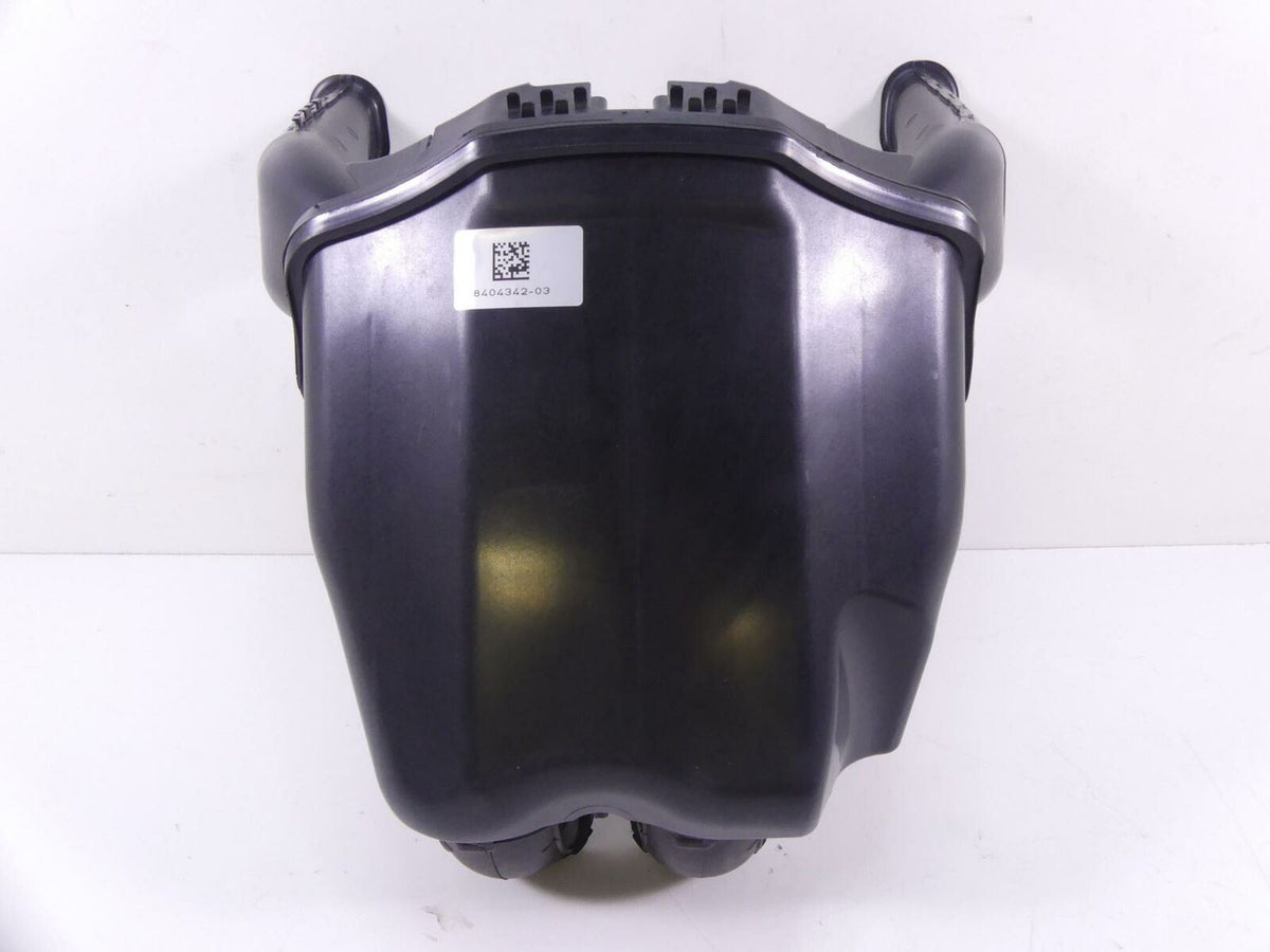 2020 BMW F900 R F900R K83 Air Cleaner Breather Filter Box Housing 8404342 {{ shop.shopifyCountryName }} - Mototech271
