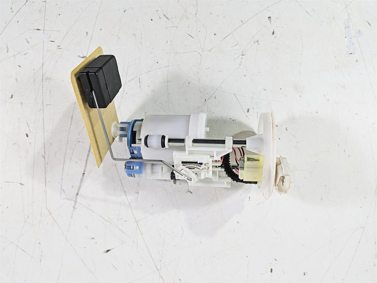 2022 Yamaha YXZ1000 R Fuel Gas Petrol Pump B16-13907-03-00 {{ shop.shopifyCountryName }} - Mototech271