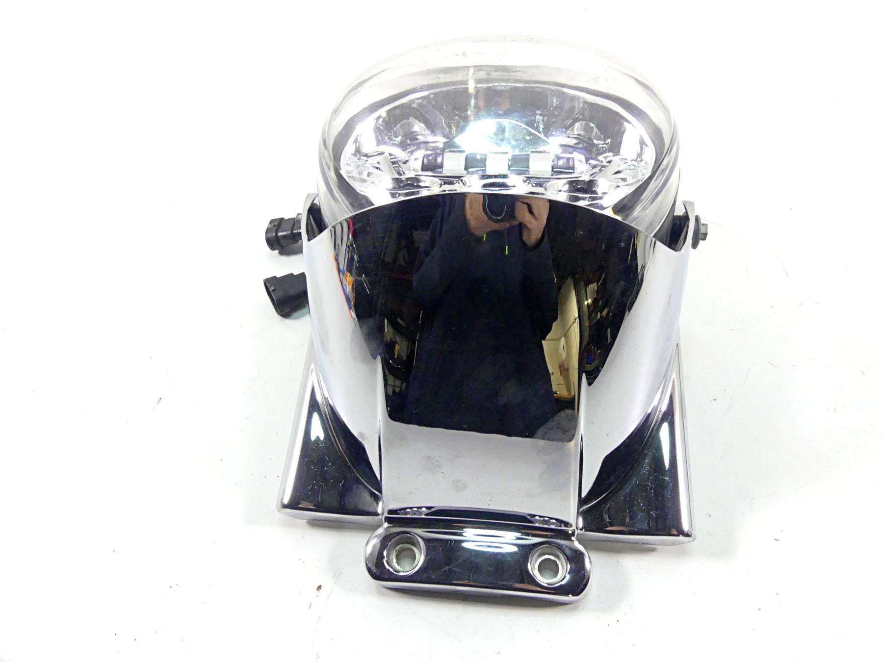 2005 Harley VRSCSE CVO V-Rod Led Headlight Head Light Lamp & Visor 68897-05 {{ shop.shopifyCountryName }} - Mototech271
