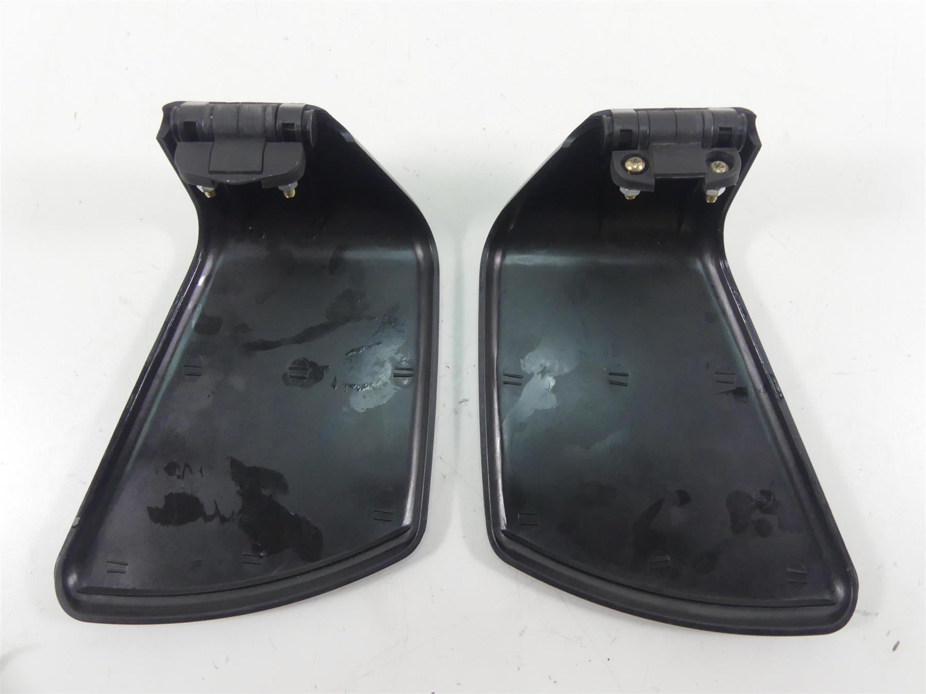 2011 Harley Touring FLTRU Road Glide Front Inner Fairing Lid Cover Set 58727-98B {{ shop.shopifyCountryName }} - Mototech271