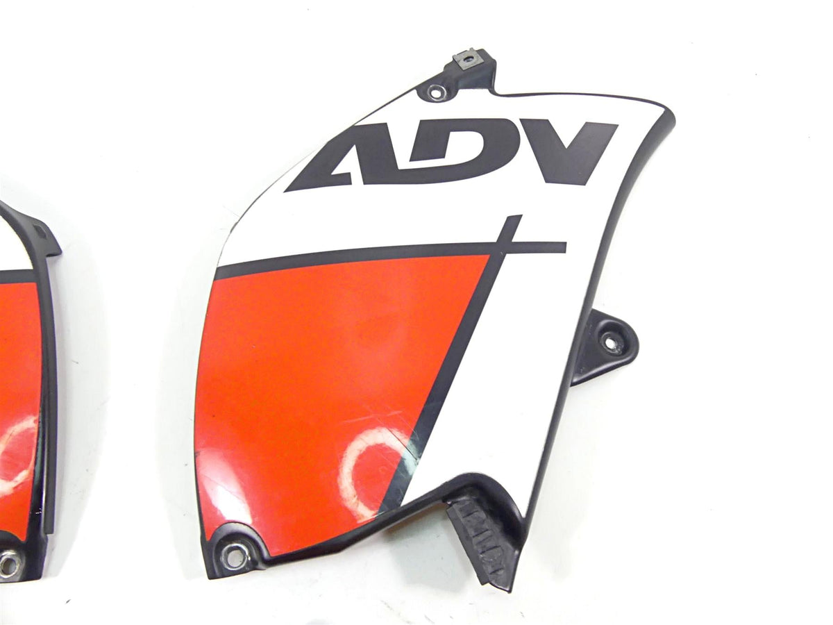 2009 BMW R1200GS K255 Adv Between Leg Side Metal Cover Set 46637698234 {{ shop.shopifyCountryName }} - Mototech271