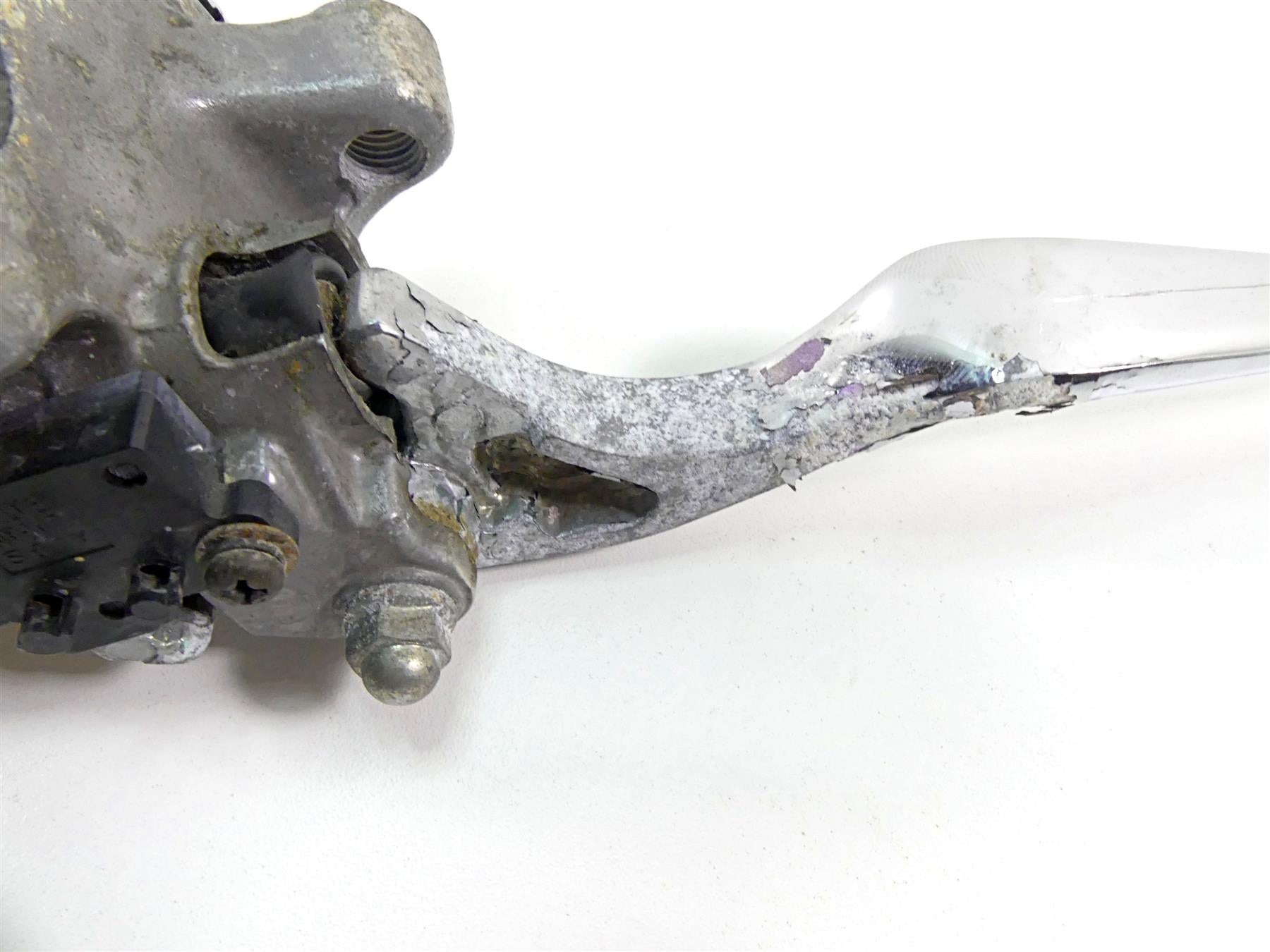 2002 Honda VTX1800 R Front Brake Master Cylinder 45510-MZ0-A41 {{ shop.shopifyCountryName }} - Mototech271