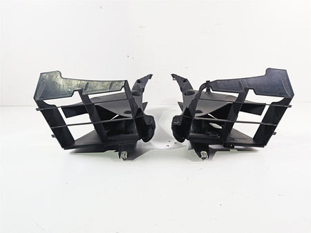 2016 BMW R1200RT RT RTW K52 Radiator Inlet Cover Fairing Shroud 46637728668 {{ shop.shopifyCountryName }} - Mototech271