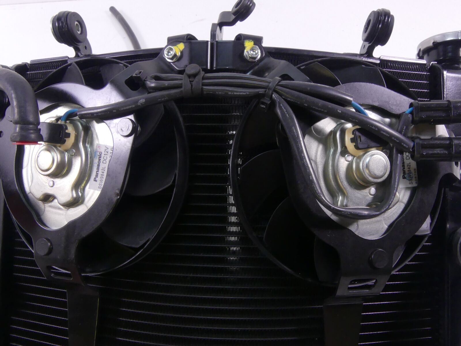 2013 Mv Agusta F4RR Coolant Radiator Fan Hoses Reservoir - No Leaks 8000B3422 {{ shop.shopifyCountryName }} - Mototech271