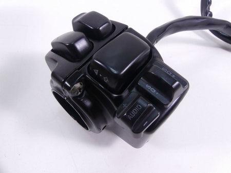 2006 Harley Touring FLHTCUI Electra Glide Left Audio Control Switch 71682-06A {{ shop.shopifyCountryName }} - Mototech271