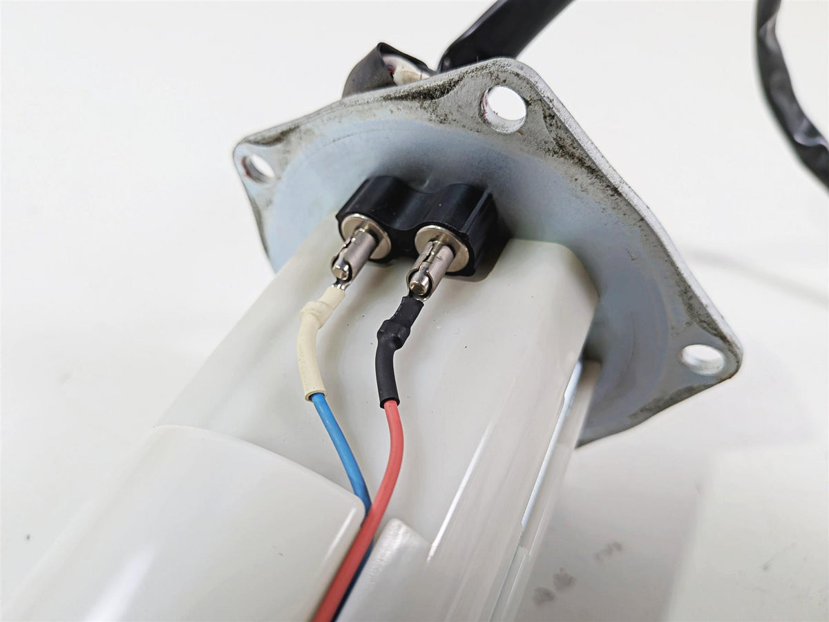 2022 Kawasaki ZX10R ZX1000 Ninja Fuel Gas Petrol Pump 49040-0798 {{ shop.shopifyCountryName }} - Mototech271