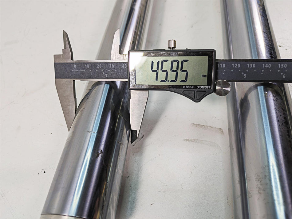 2009 Yamaha XV1900 Raider Front Fork Legs 46mm 5C7-23102-10-00 5C7-23103-10-00 {{ shop.shopifyCountryName }} - Mototech271