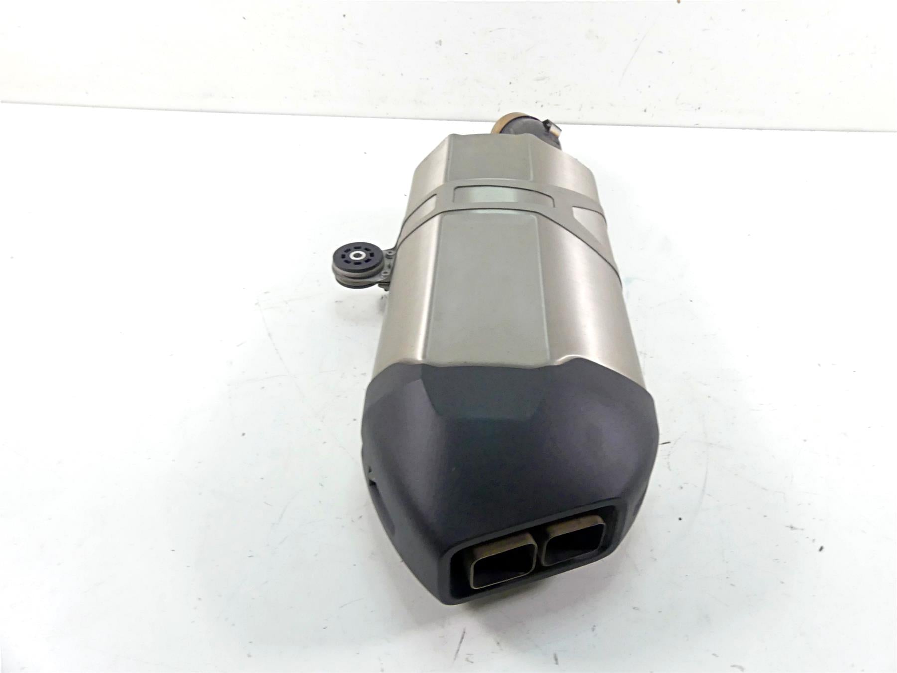 2015 BMW R1200GS GSW K50 Exhaust Pipe Muffler Silencer 18518525082 18518530582 {{ shop.shopifyCountryName }} - Mototech271