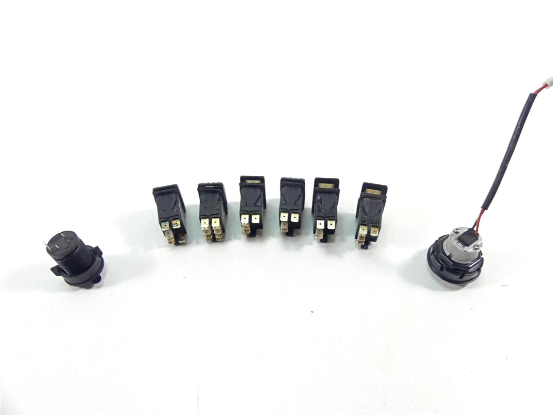 2018 Can Am Commander 1000R XT High Low Over Ride Awd Sport Switch Set 710001725 {{ shop.shopifyCountryName }} - Mototech271