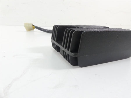 2002 Triumph Bonneville America Rectifier Voltage Regulator T1300889 {{ shop.shopifyCountryName }} - Mototech271