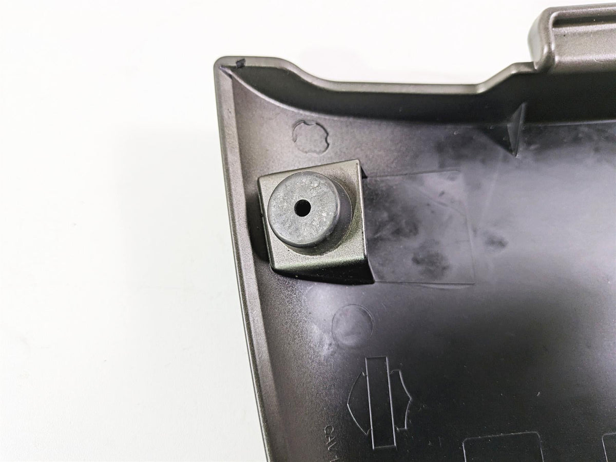 2019 Harley Softail FXDR 114 Rear Upper Tail Cover Lid Fairing 59500657 {{ shop.shopifyCountryName }} - Mototech271