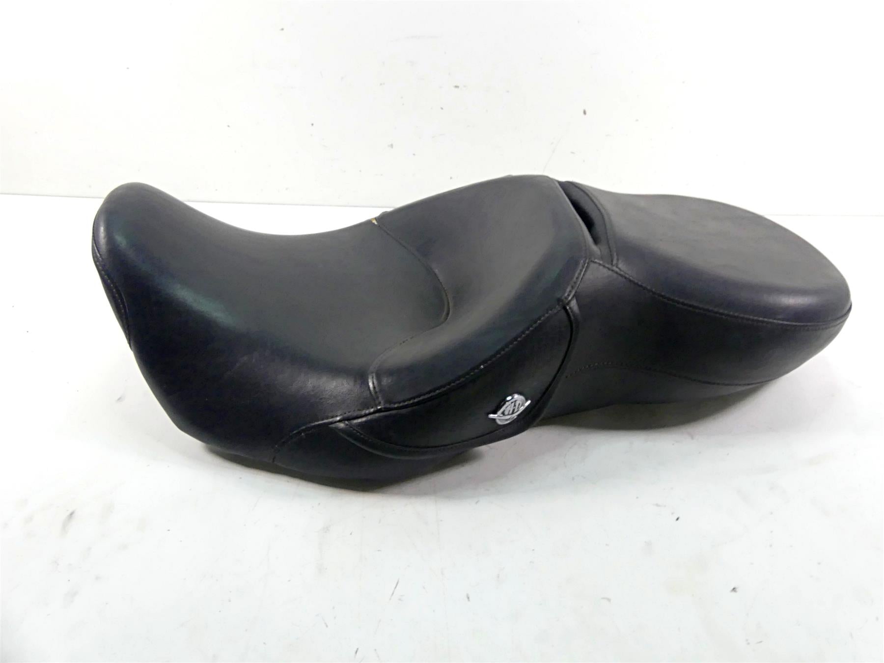 2007 Harley Touring FLHRC Road King Front Dual Driver Seat Saddle 52934-98A {{ shop.shopifyCountryName }} - Mototech271
