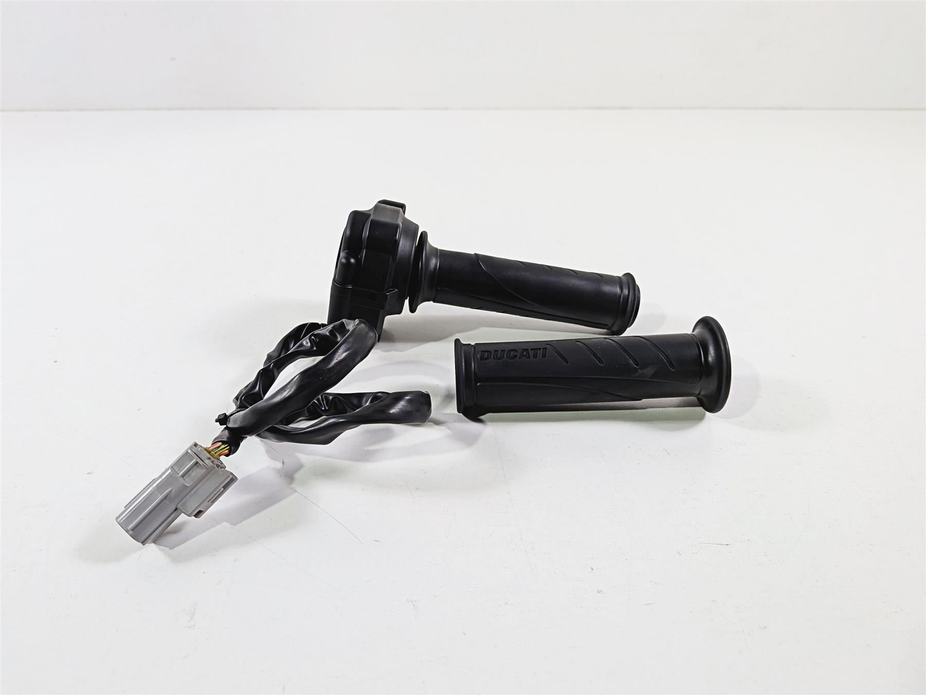 2019 Ducati Panigale V4S V4 S Corse Ride Fly By Wire Throttle Control 66020102B {{ shop.shopifyCountryName }} - Mototech271