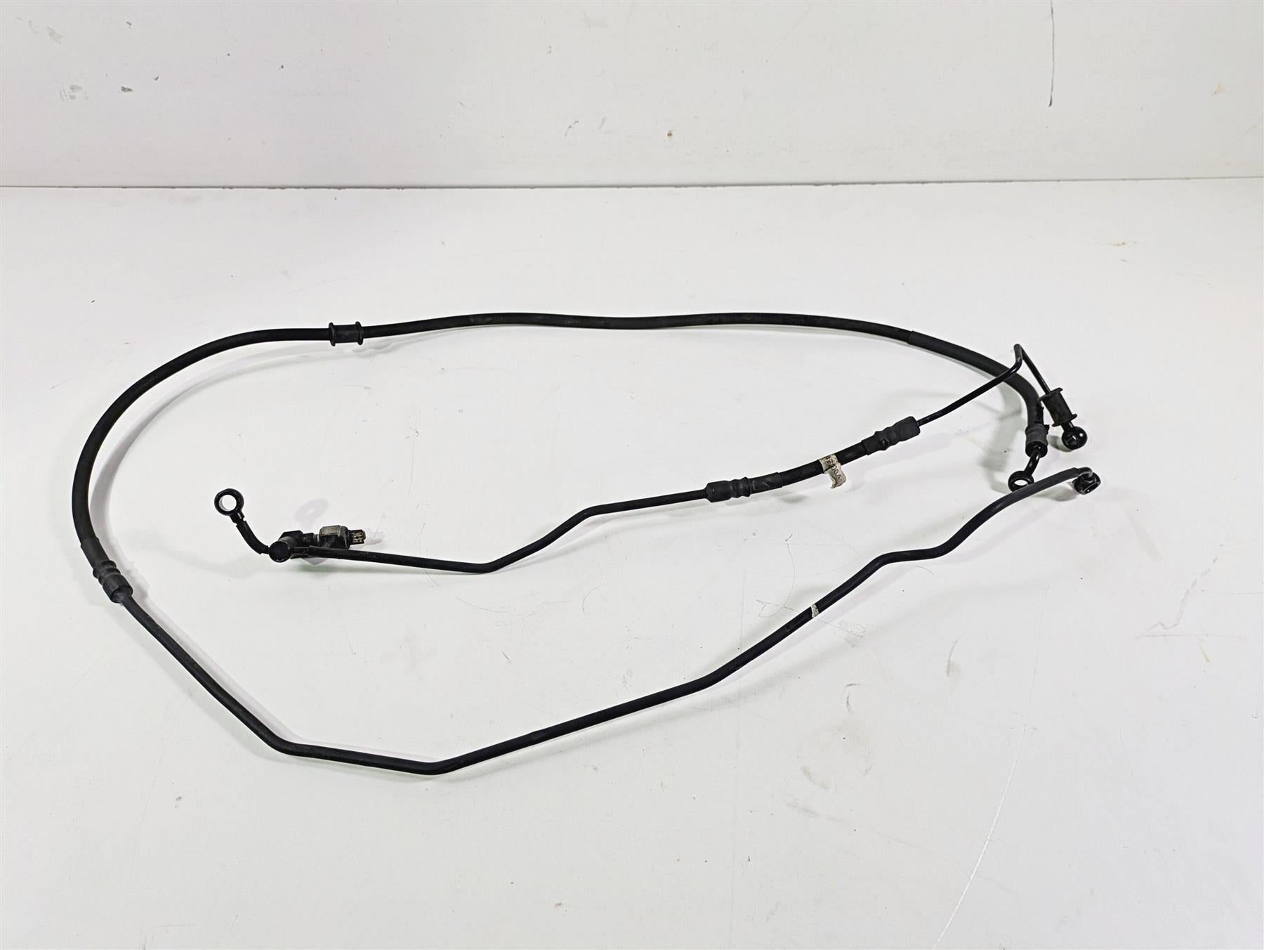 2016 Harley VRSCDX Night Rod Rear Abs Brake Line Set 44724-08A 44725-08A