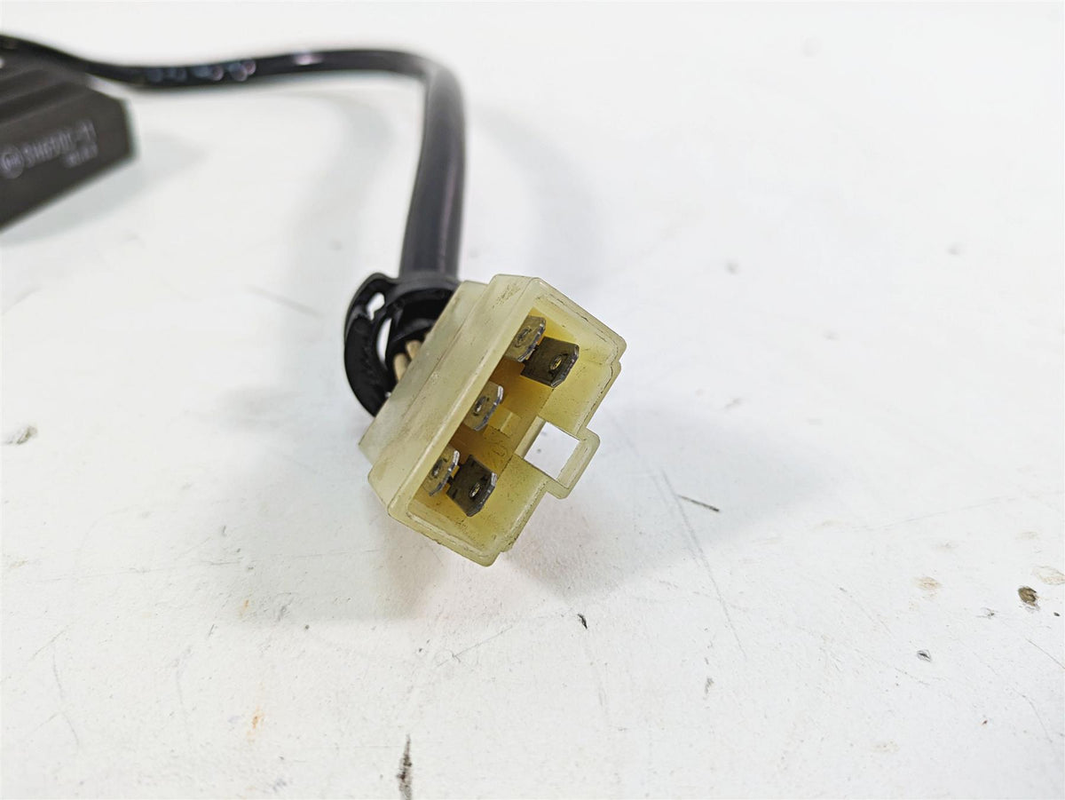2002 Yamaha FZ1 FZS1000 Fazer Rectifier Voltage Regulator SH650C 5FL-81960-00-00 {{ shop.shopifyCountryName }} - Mototech271
