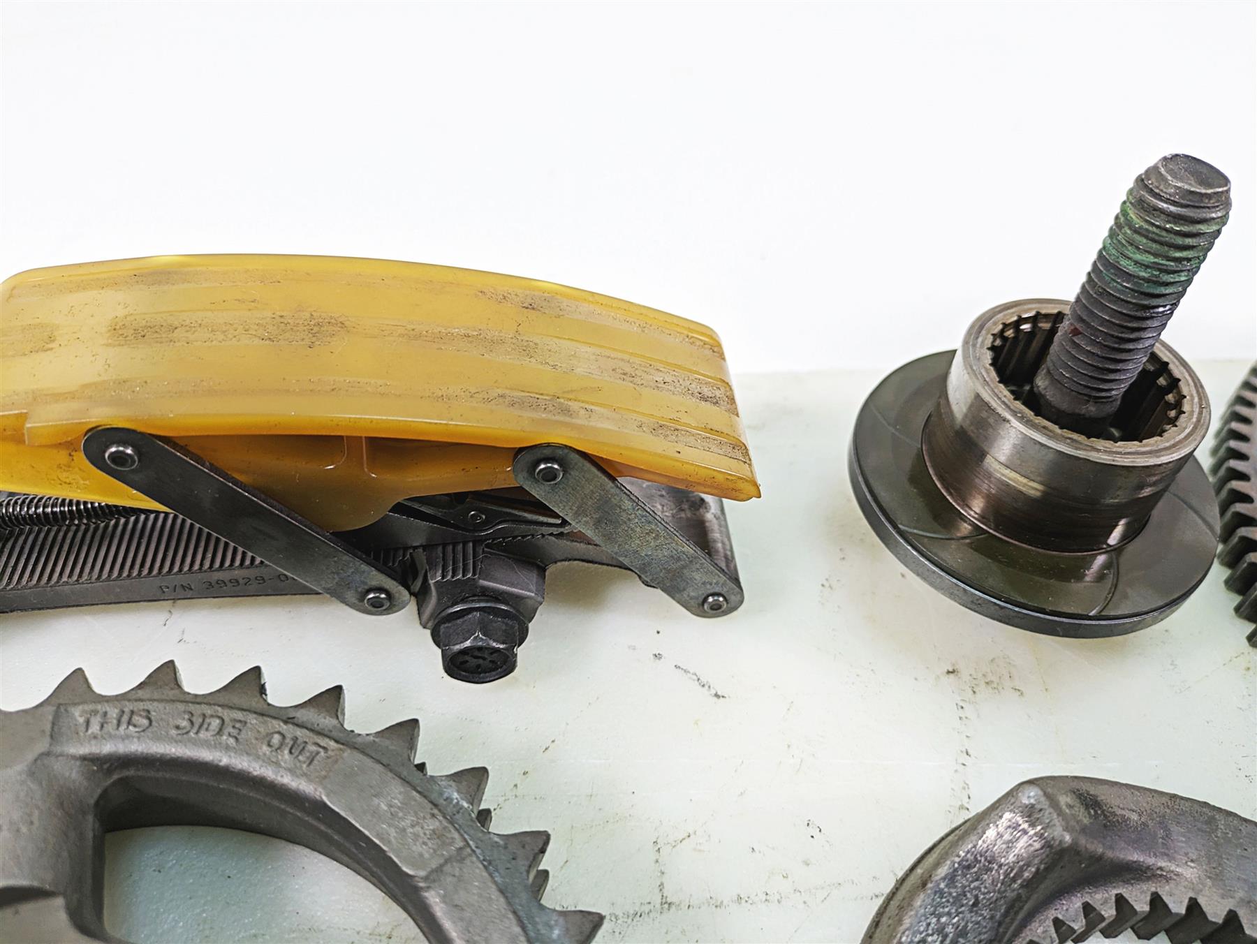 2012 Harley FLD Dyna Switchback Primary Drive Clutch Kit 37816-11 {{ shop.shopifyCountryName }} - Mototech271