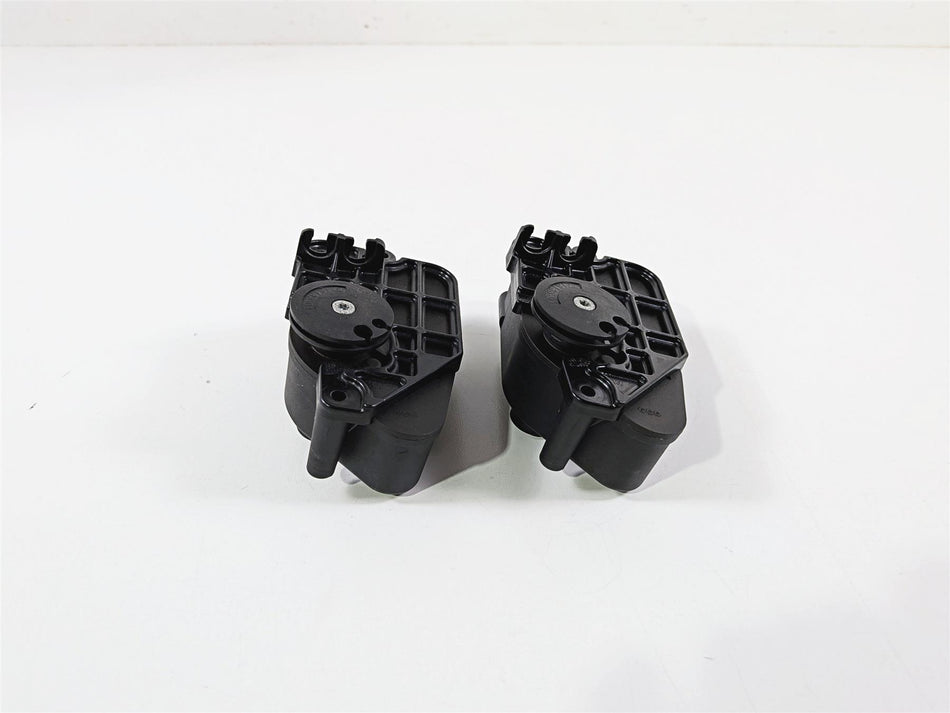 2014 BMW S1000RR K46 Exhaust Servo Motor Actuator Set 18518540838 {{ shop.shopifyCountryName }} - Mototech271