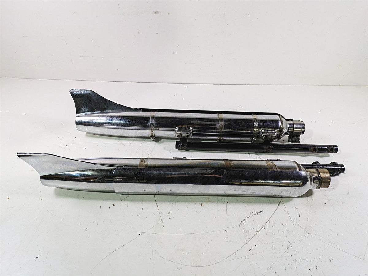 2005 Harley Softail FLSTSCI Heritage Springer Exhaust Pipe Muffler READ 65751-05 {{ shop.shopifyCountryName }} - Mototech271