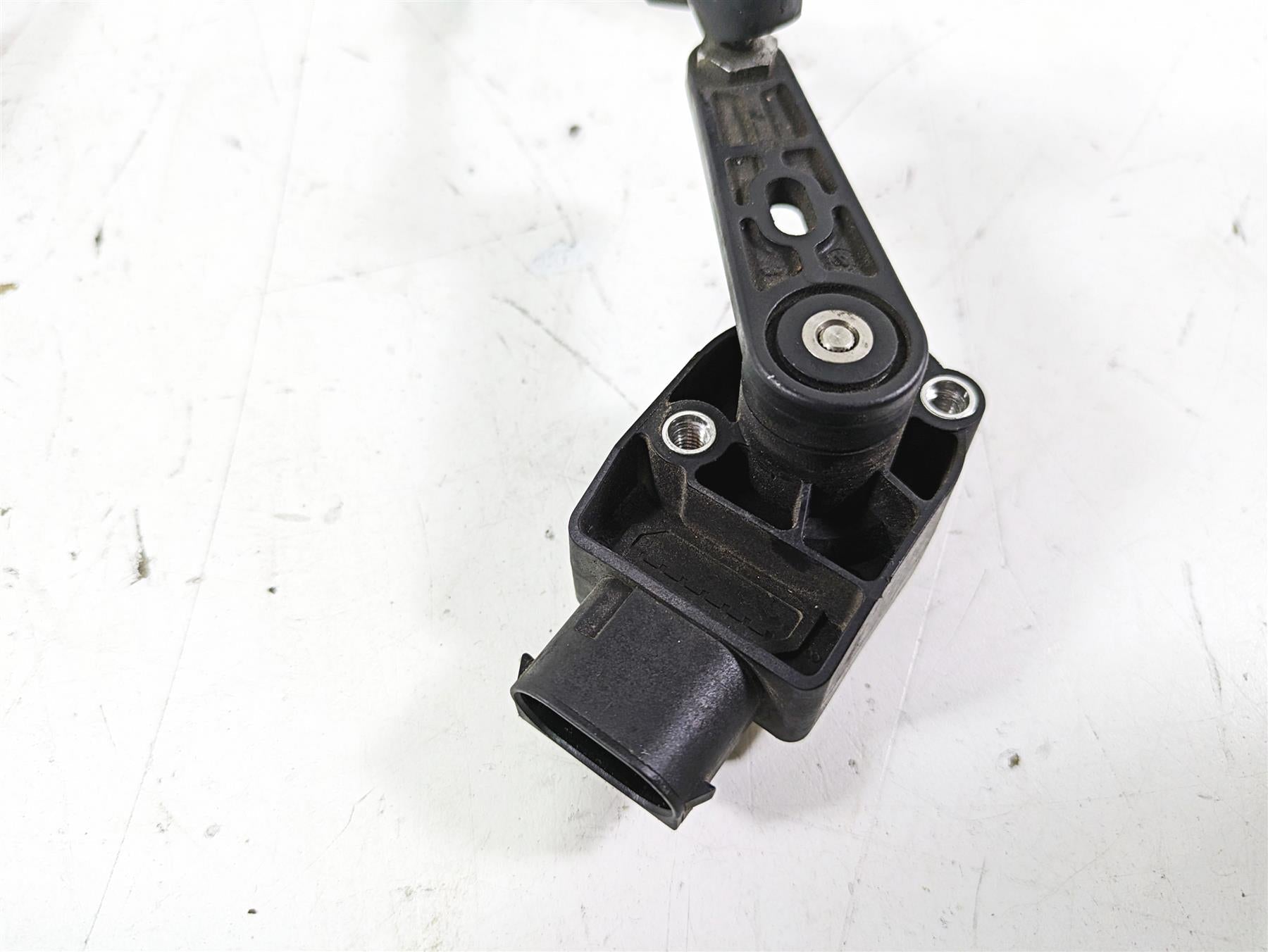 2017 BMW S1000R K47 Headlight & Suspension Level Sensor Set 37146870000 {{ shop.shopifyCountryName }} - Mototech271