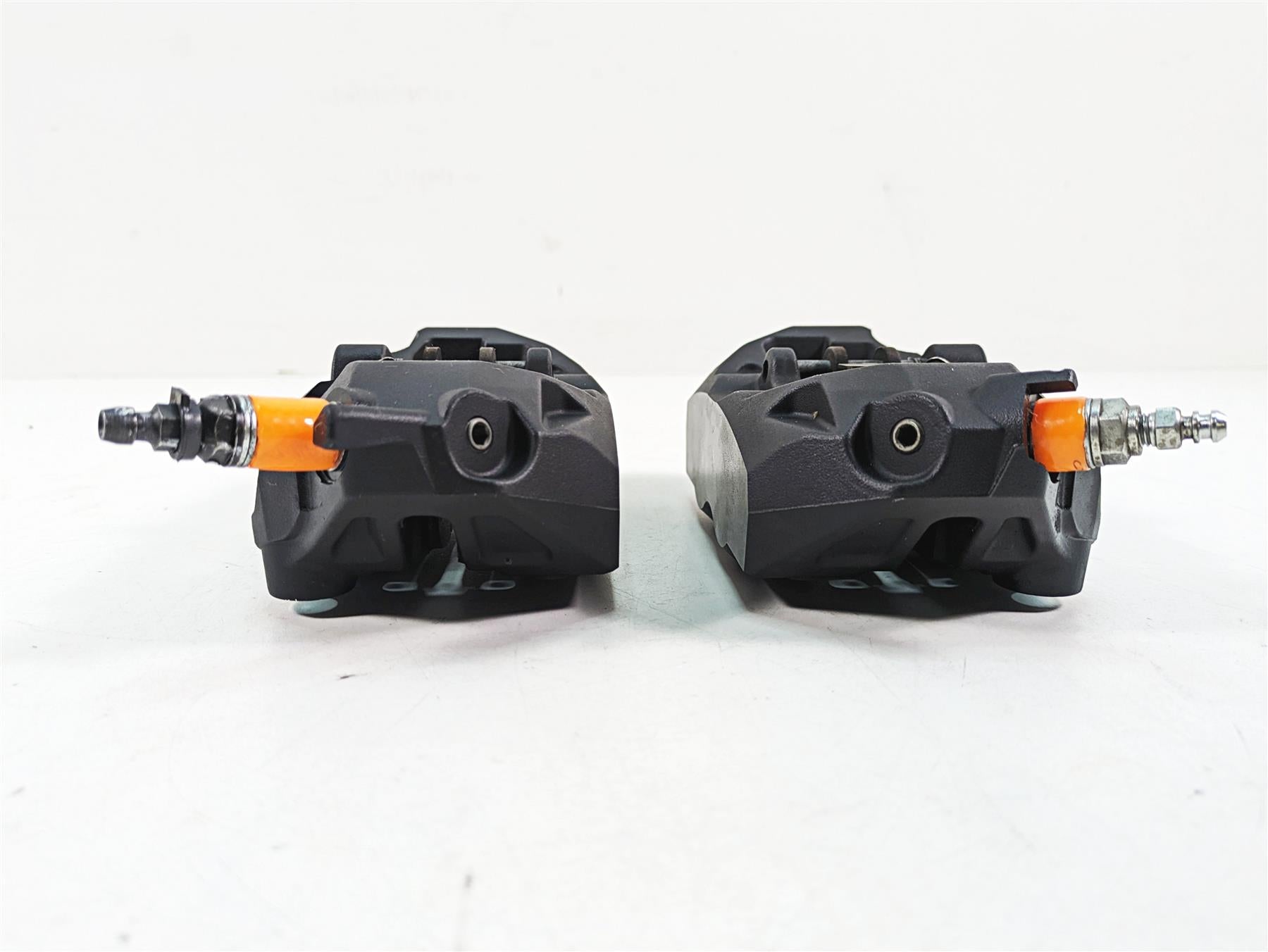 2021 Aprilia RS660 Front Brembo Brake Caliper Set 100mm 2B006451 2B006452 {{ shop.shopifyCountryName }} - Mototech271