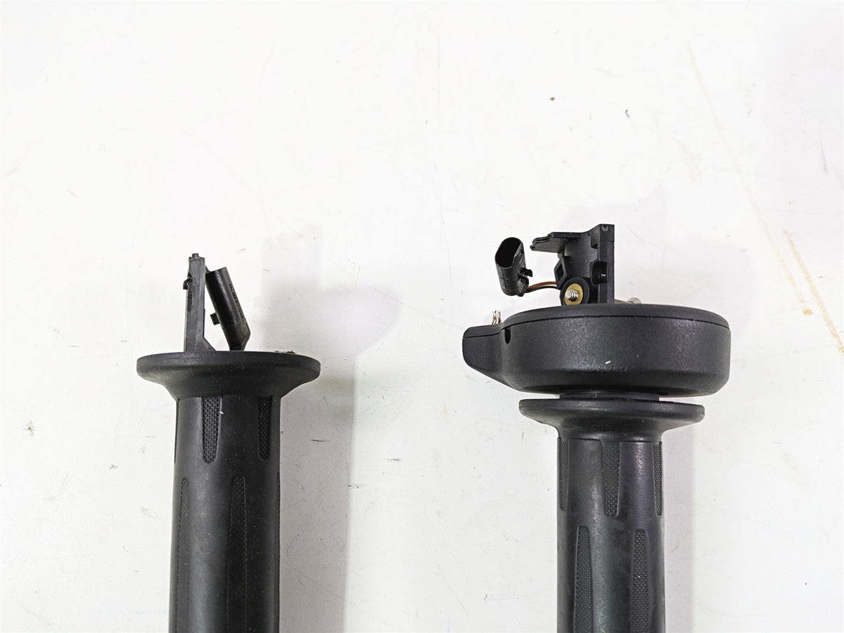 2017 BMW F800GS Adv K75 Heated Hand Grip Set - Read 61318522470 61318552119 {{ shop.shopifyCountryName }} - Mototech271