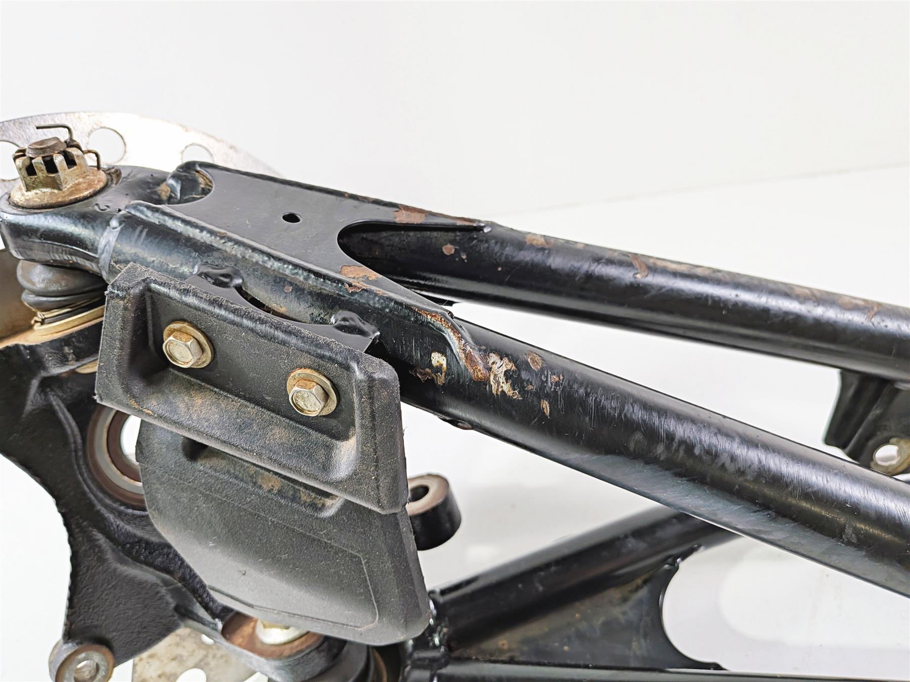 2021 Yamaha YXZ1000R EPS SS SE Front Left Knee Assembly B5H-F3501-00-00 {{ shop.shopifyCountryName }} - Mototech271