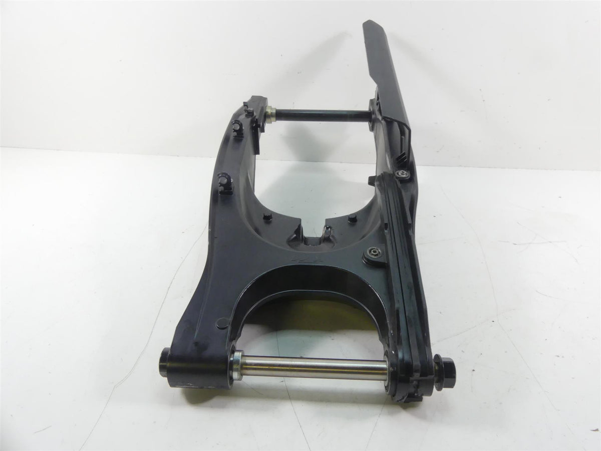 2015 KTM 1190 Adventure R Swingarm Swing Arm + Axle 60303298000 6070403004433 {{ shop.shopifyCountryName }} - Mototech271