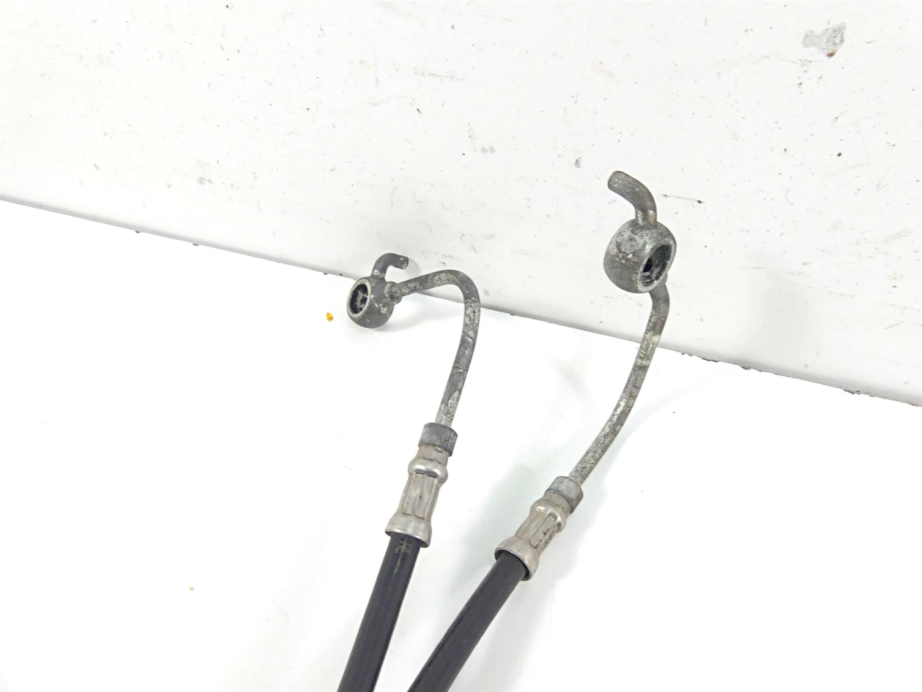 2011 Harley Touring FLTRX Road Glide Front Abs Brake Line Set 42161-09 41679-09 {{ shop.shopifyCountryName }} - Mototech271