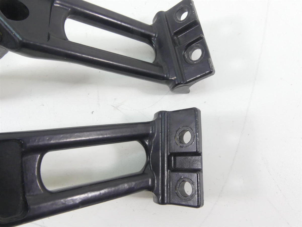 2006 Harley VRSCD Night Rod Rear Passenger Foot Peg Rest Set 51094-06 51095-06 {{ shop.shopifyCountryName }} - Mototech271