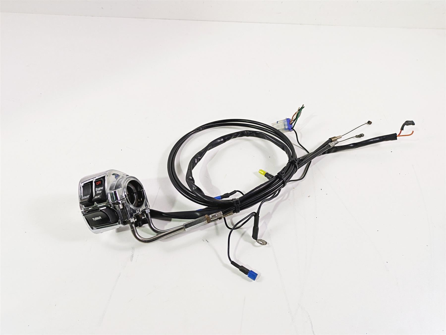 2002 Indian Spirit Deluxe Right Control Switch Kill Start Turn Run 43-521 {{ shop.shopifyCountryName }} - Mototech271