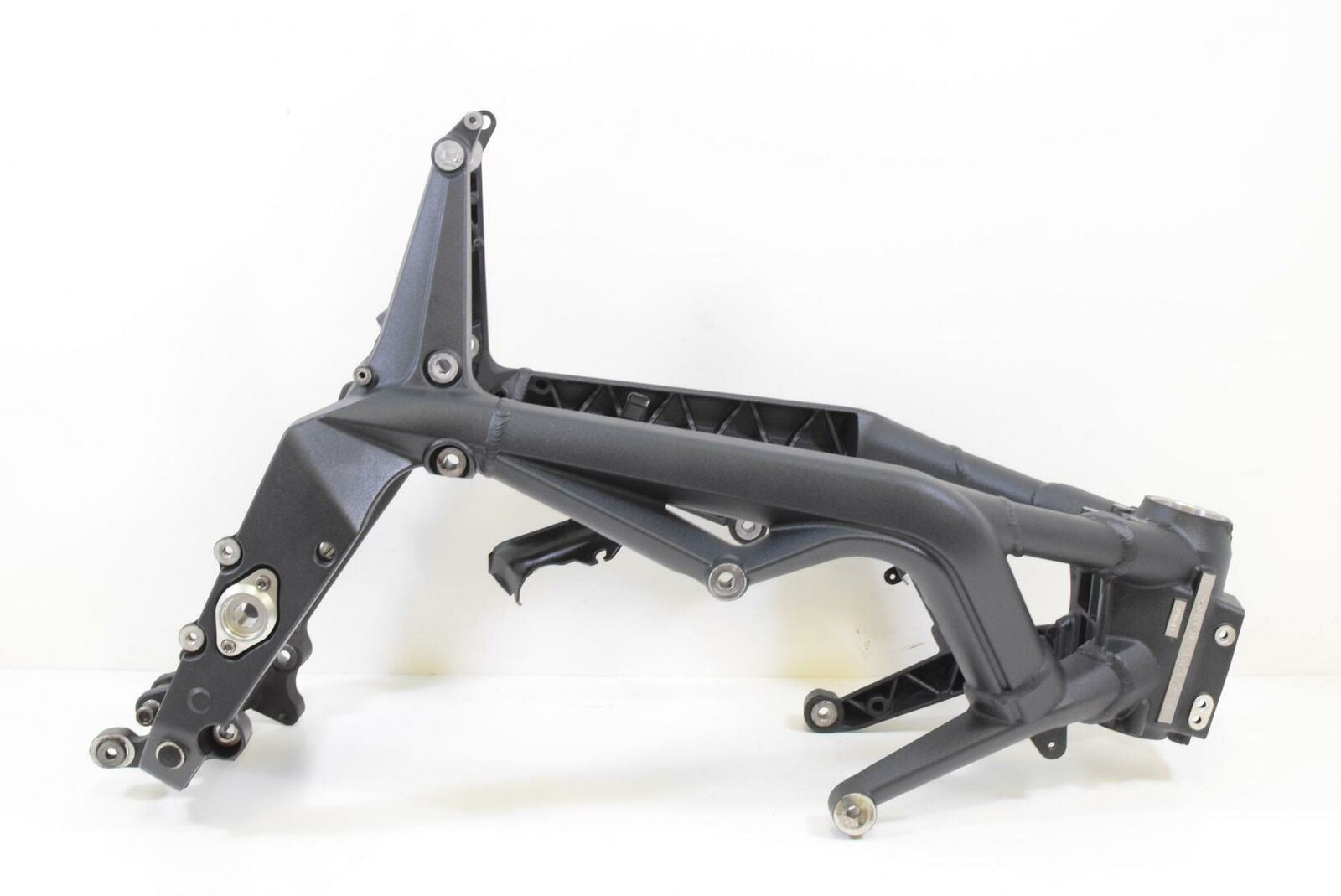 2012 Triumph Street Triple 675 R Main Frame Chassis Straight Slvg Ttl T2070454 {{ shop.shopifyCountryName }} - Mototech271