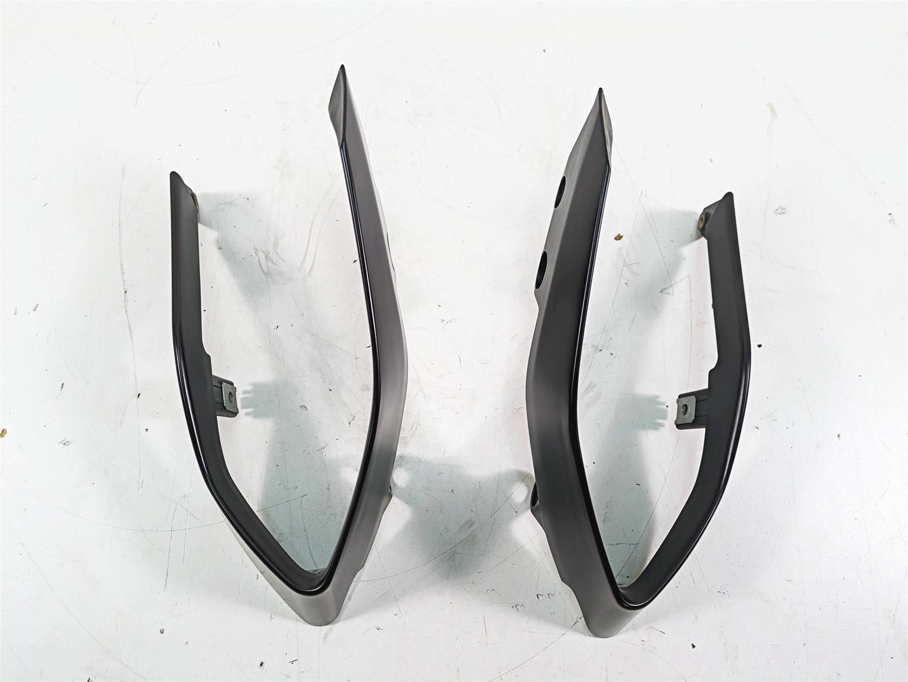 2017 Mv Agusta Dragster 800 Tail Side Cover Fairing Set B8914 B8913 {{ shop.shopifyCountryName }} - Mototech271