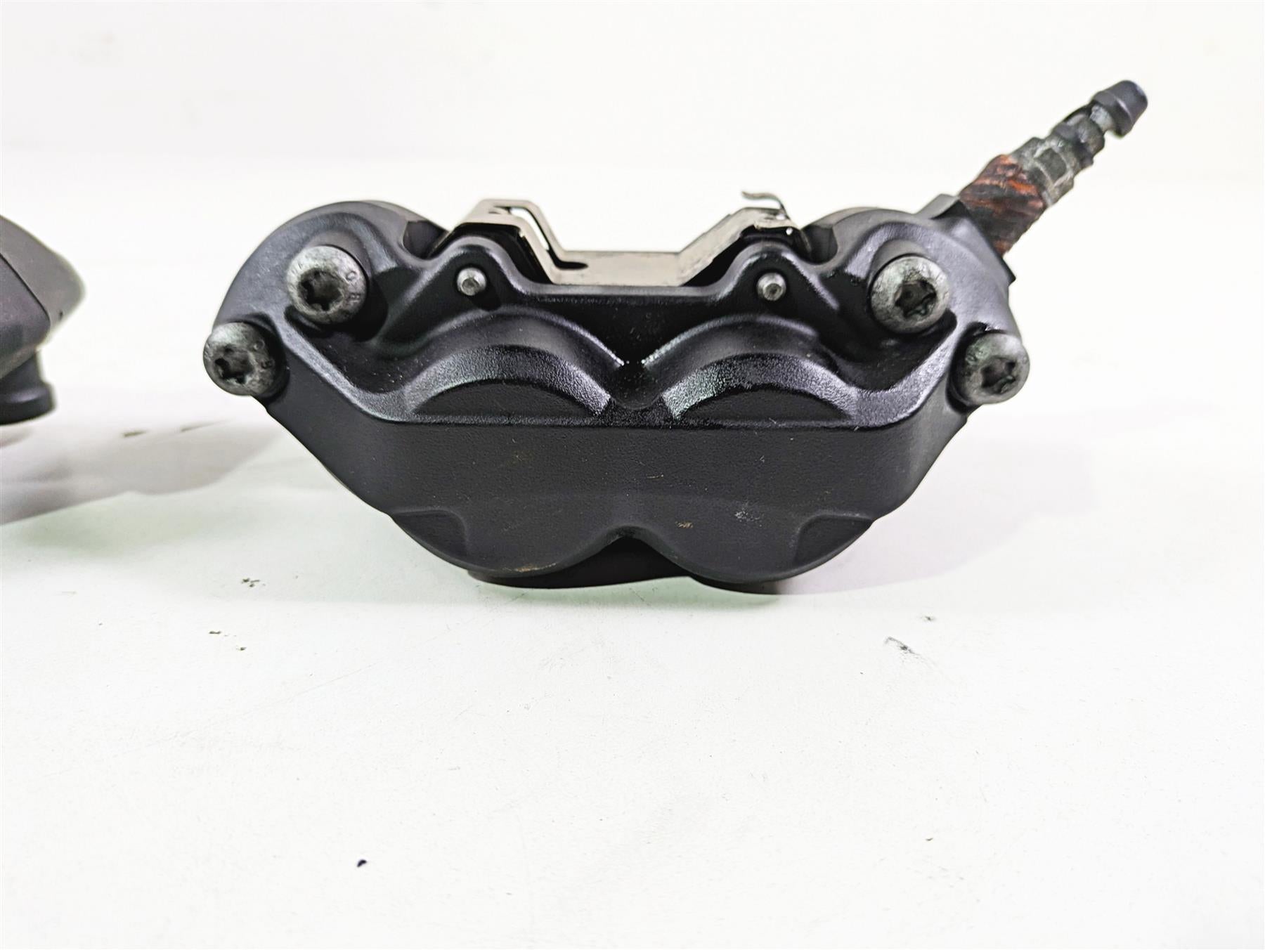 2016 Moto Guzzi Stelvio 1200 8V NTX Front Brake Caliper Set 100mm 887067 887068 {{ shop.shopifyCountryName }} - Mototech271