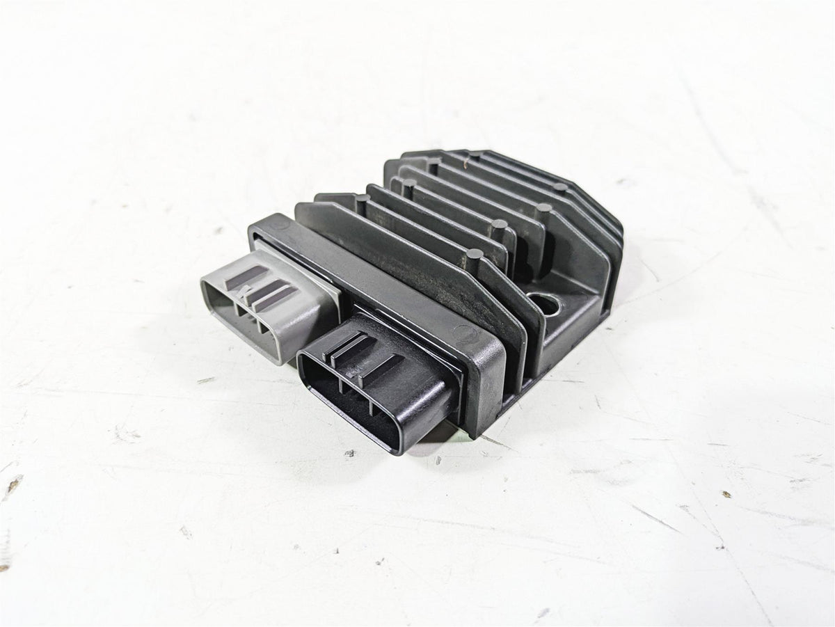 2020 Triumph Daytona 765 Moto2 Rectifier Voltage Regulators T1300675 FH020AA {{ shop.shopifyCountryName }} - Mototech271